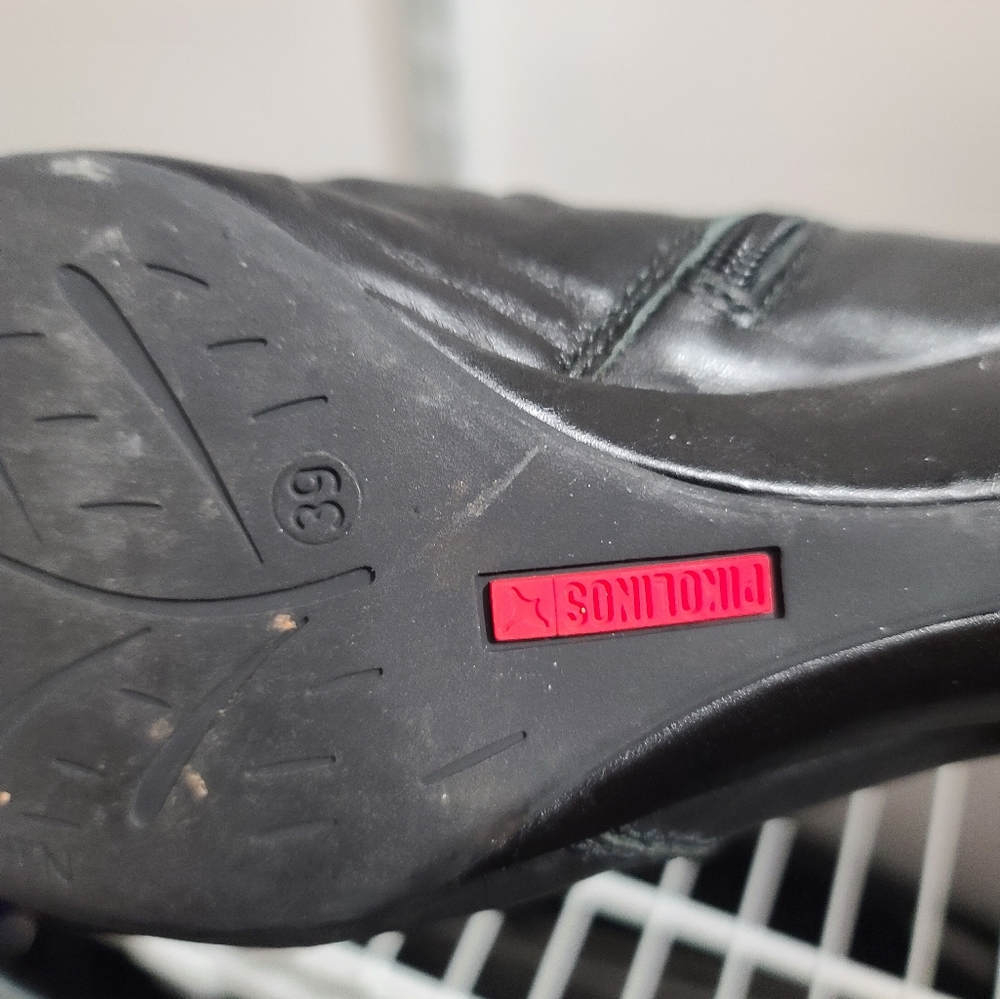 Shoes - Picture 7 of 10